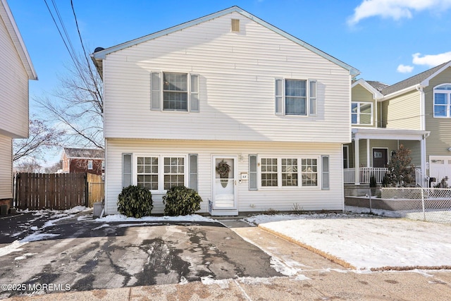 view of front of house