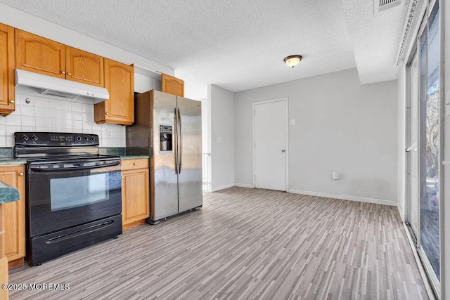 kitchen featuring a textured ceiling, light hardwood / wood-style floors, tasteful backsplash, stainless steel refrigerator with ice dispenser, and black range with electric cooktop