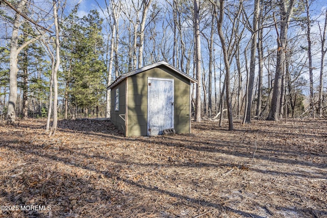 view of outbuilding