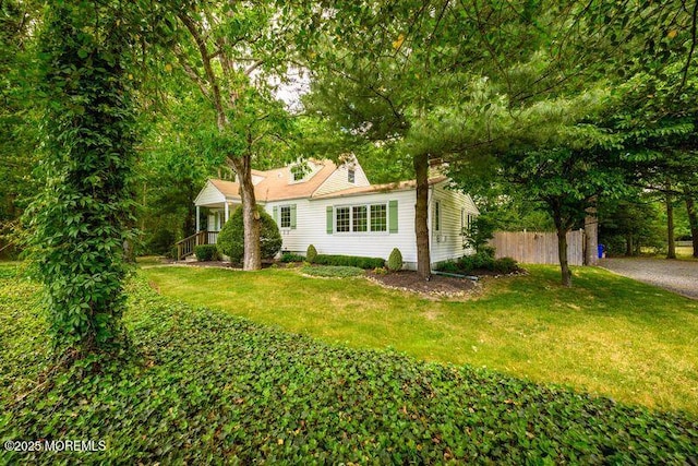 view of front of home with a front yard