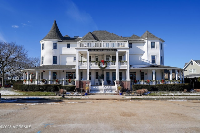 view of building exterior