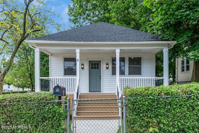 bungalow featuring covered porch