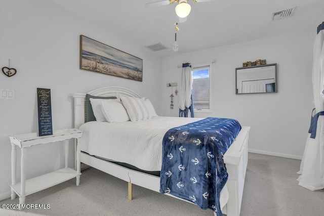 bedroom with ceiling fan