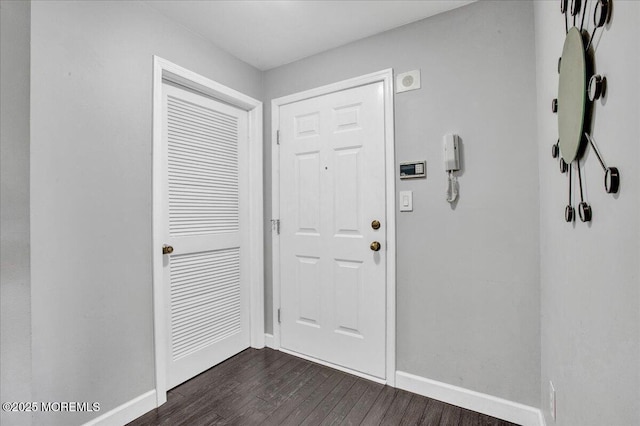 entryway featuring dark hardwood / wood-style floors