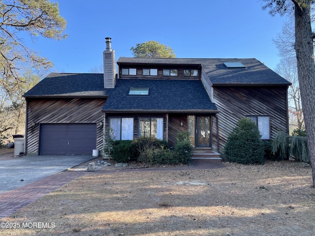 view of front of house featuring a garage