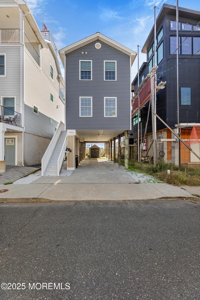 exterior space featuring a carport