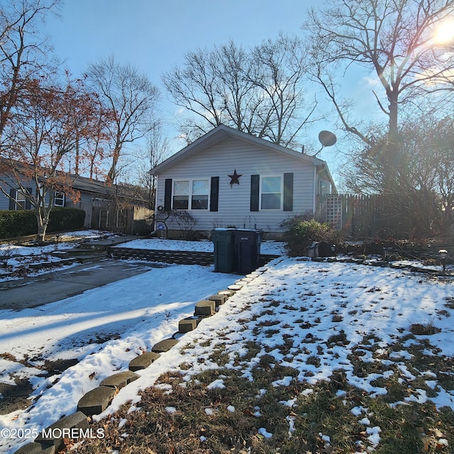 view of front of property