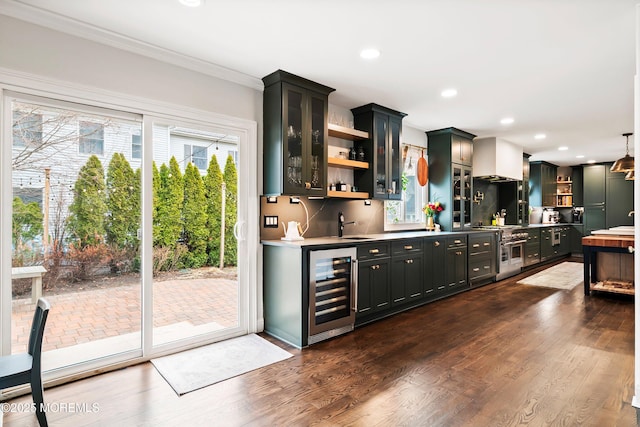 kitchen with dark wood-type flooring, recessed lighting, beverage cooler, and open shelves