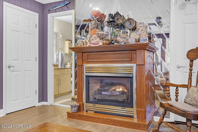 interior details with hardwood / wood-style flooring