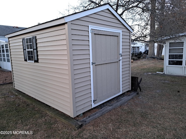 view of outdoor structure