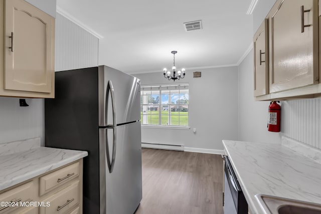 kitchen with stainless steel appliances, decorative light fixtures, an inviting chandelier, ornamental molding, and baseboard heating