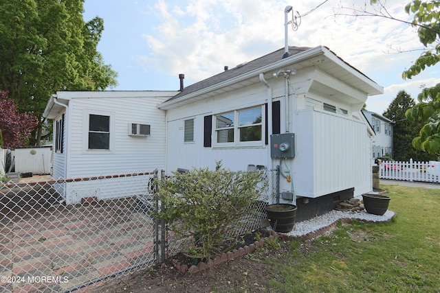 view of front of house