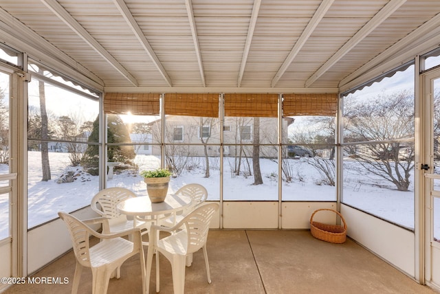 view of unfurnished sunroom