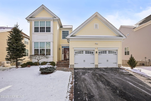 view of front facade featuring a garage