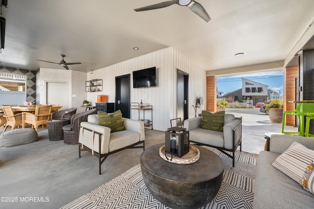 view of patio with ceiling fan