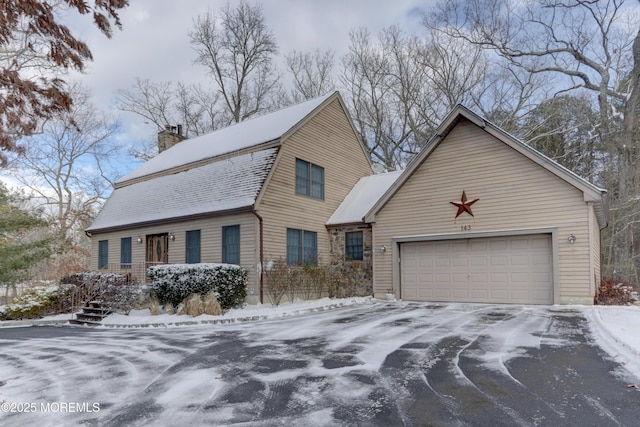 view of front facade with a garage