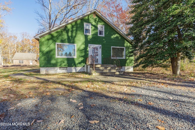 view of front of property