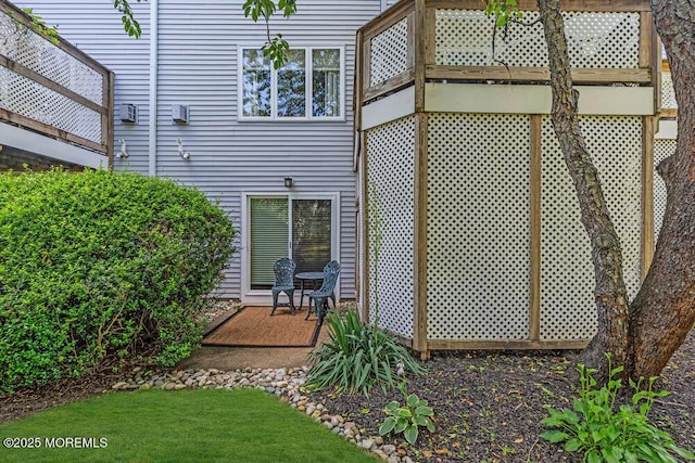 105 Geranium Ct, Toms River, NJ 08753 - view of side of home