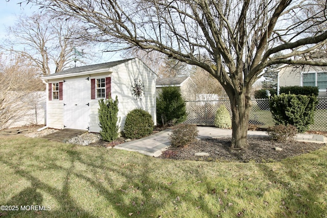 exterior space featuring a storage shed