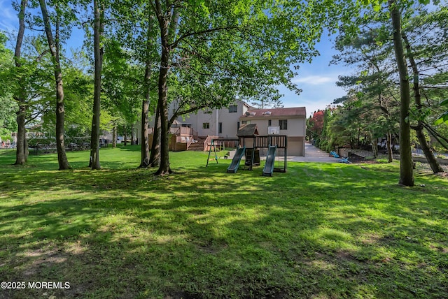 view of yard featuring a playground