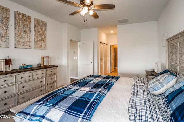 bedroom featuring ceiling fan