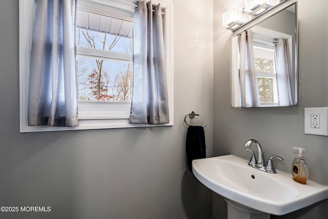 bathroom with sink