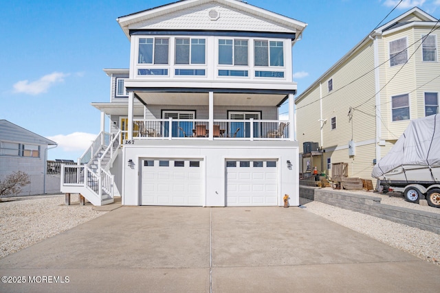 view of front of house featuring a garage