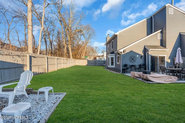 view of yard with a patio