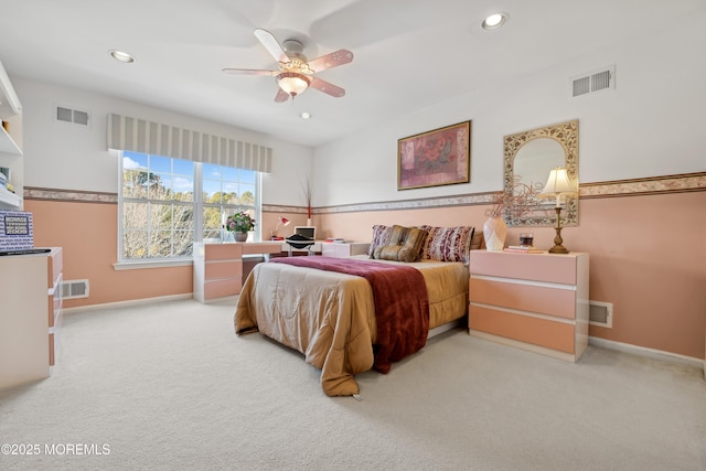 bedroom with ceiling fan and carpet flooring