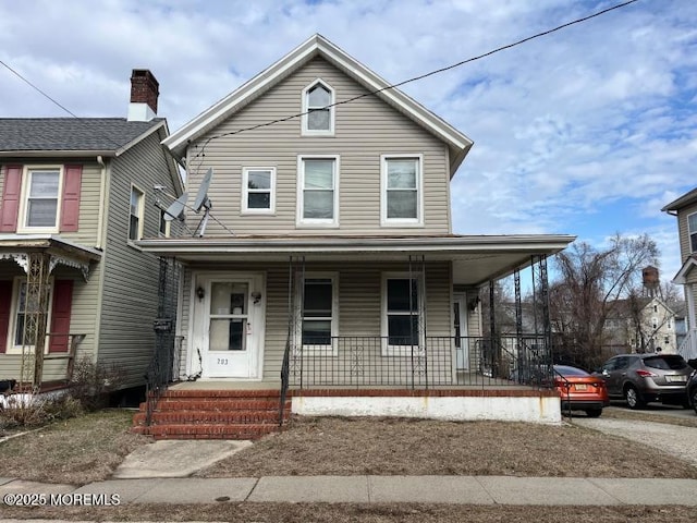 view of front of home with covered porch