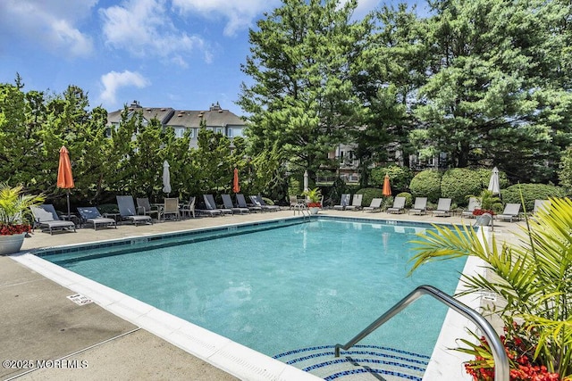68 Ambassador Dr, Red Bank, NJ 07701 - photo 40