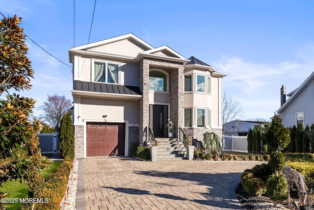 view of front facade with a garage