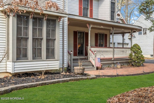 property entrance with a porch