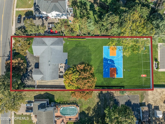 birds eye view of property