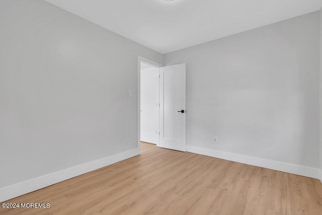 100 Governors Rd Unit 1000, Lakewood, NJ 08701 - unfurnished room with light hardwood / wood-style floors