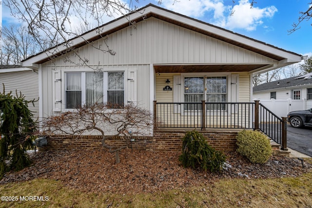 bungalow-style house featuring a porch