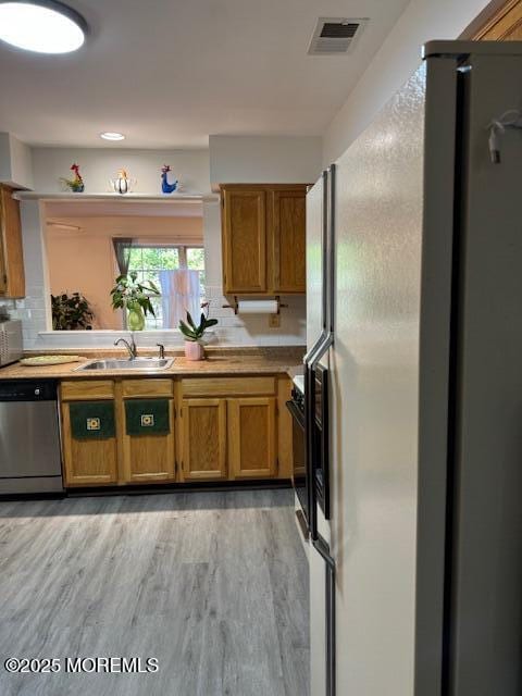 889 Crimson Ct, Morganville, NJ 07751 - photo 2