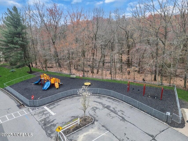 889 Crimson Ct, Morganville, NJ 07751 - photo 23