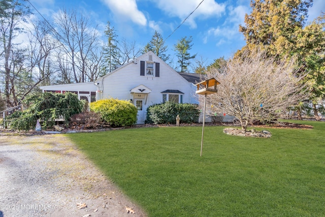 view of front of home with a front yard