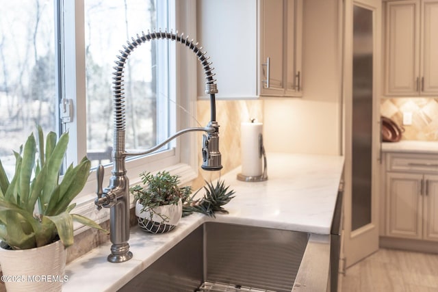 details with tasteful backsplash