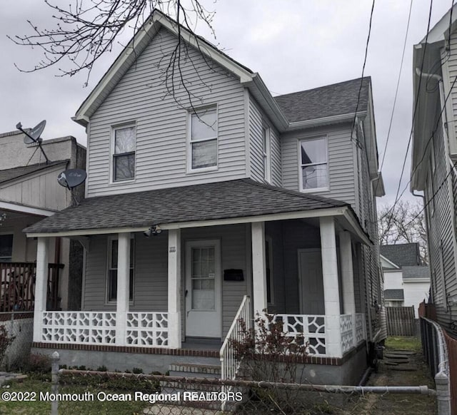 view of front of house featuring a porch