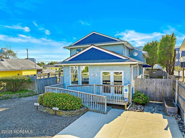 605 Broadway, Barnegat Light, NJ 08006 - view of front of house featuring fence
