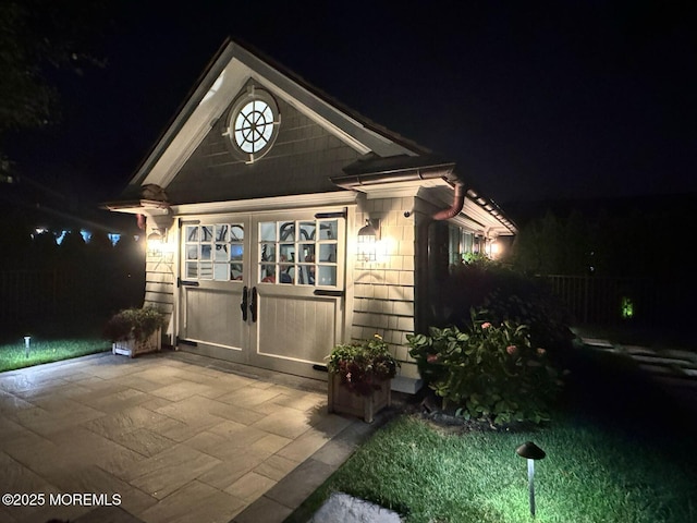 exterior space with an outbuilding