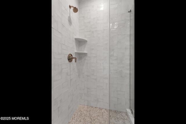 121 Black Point Rd, Rumson, NJ 07760 - bathroom featuring a stall shower
