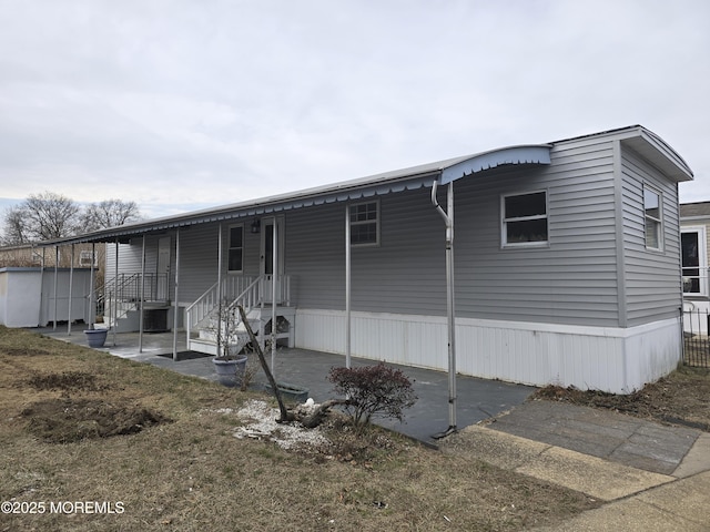 view of manufactured / mobile home