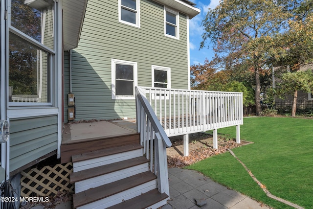 138 Summit Ave, Neptune City, NJ 07753 - wooden terrace featuring a yard