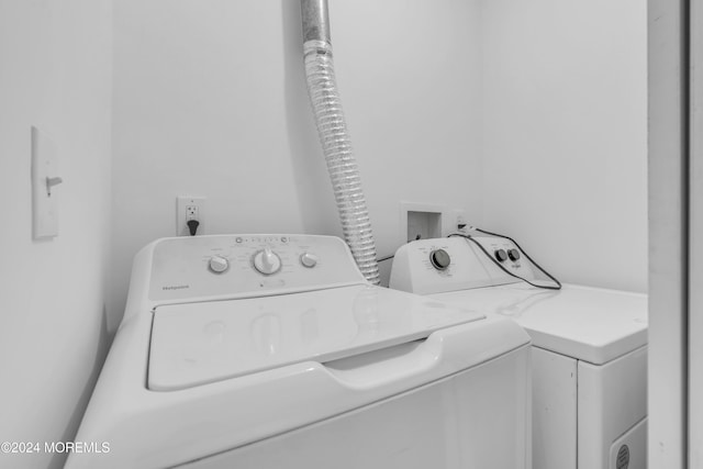 138 Summit Ave, Neptune City, NJ 07753 - washroom with washer and dryer