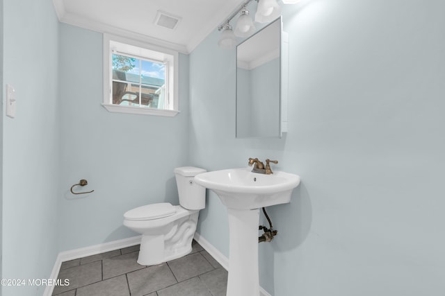 138 Summit Ave, Neptune City, NJ 07753 - half bath featuring tile patterned flooring, toilet, baseboards, visible vents, and ornamental molding