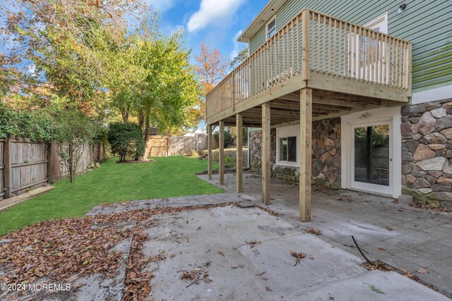 138 Summit Ave, Neptune City, NJ 07753 - view of yard featuring a fenced backyard, a patio area, and a deck