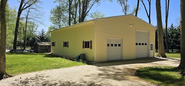 view of detached garage
